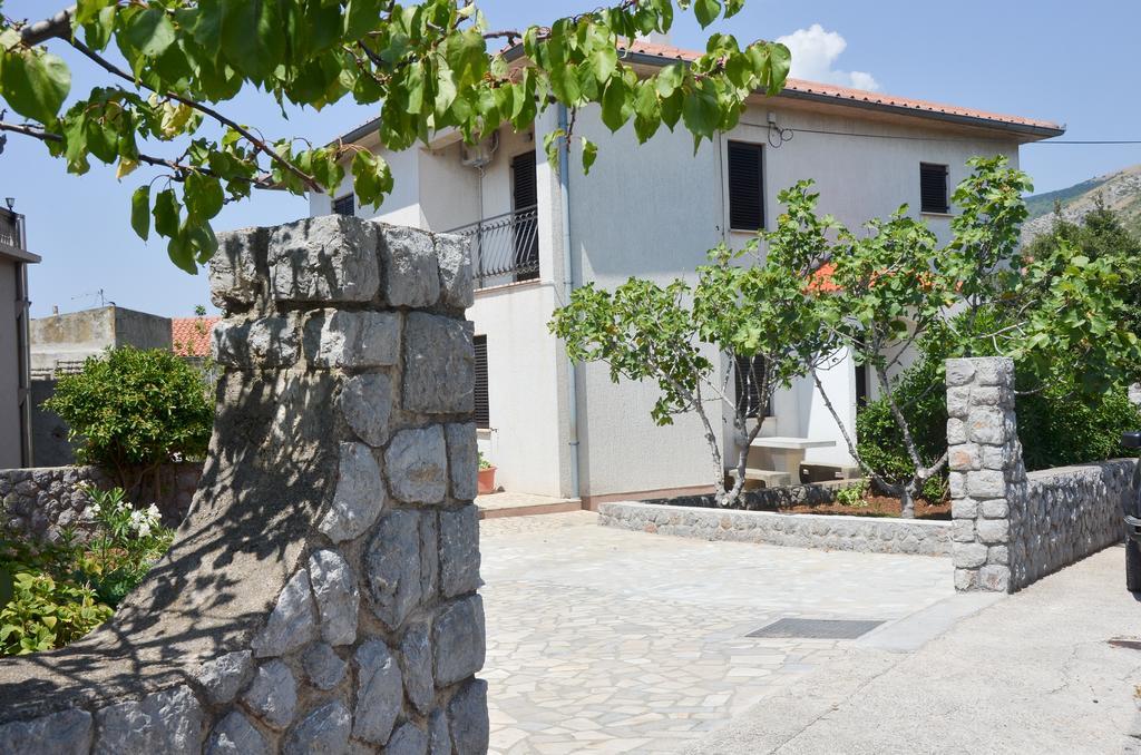 Apartments Nikola Сень Экстерьер фото